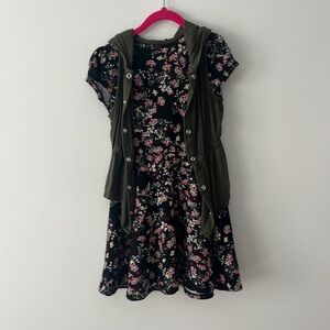 Girls dress with cute vest